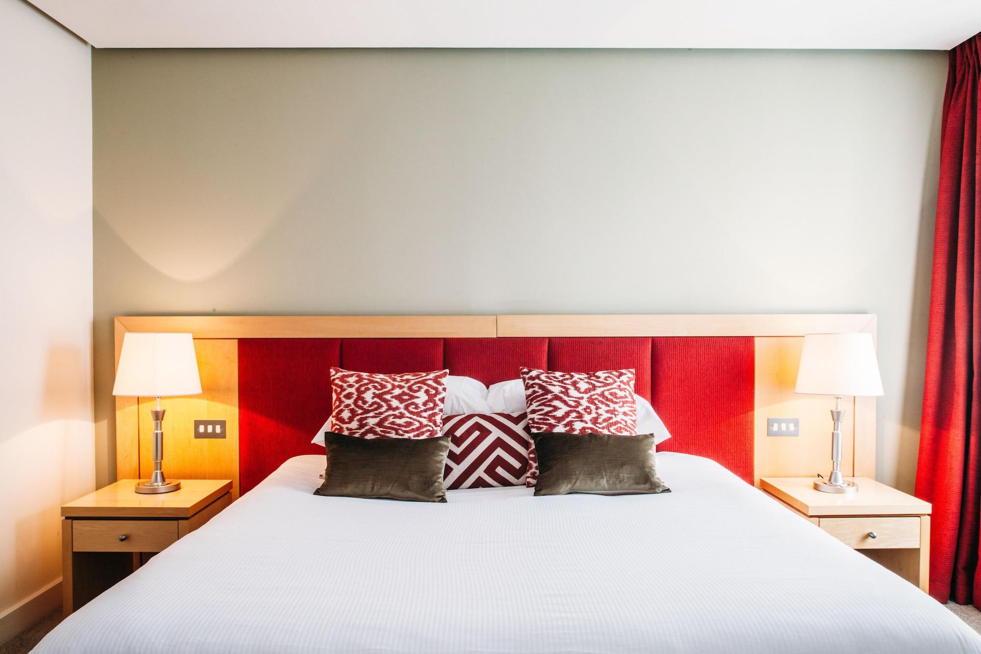 Kilkenny Pembroke Hotel Екстер'єр фото