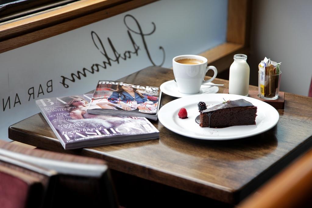 Kilkenny Pembroke Hotel Екстер'єр фото