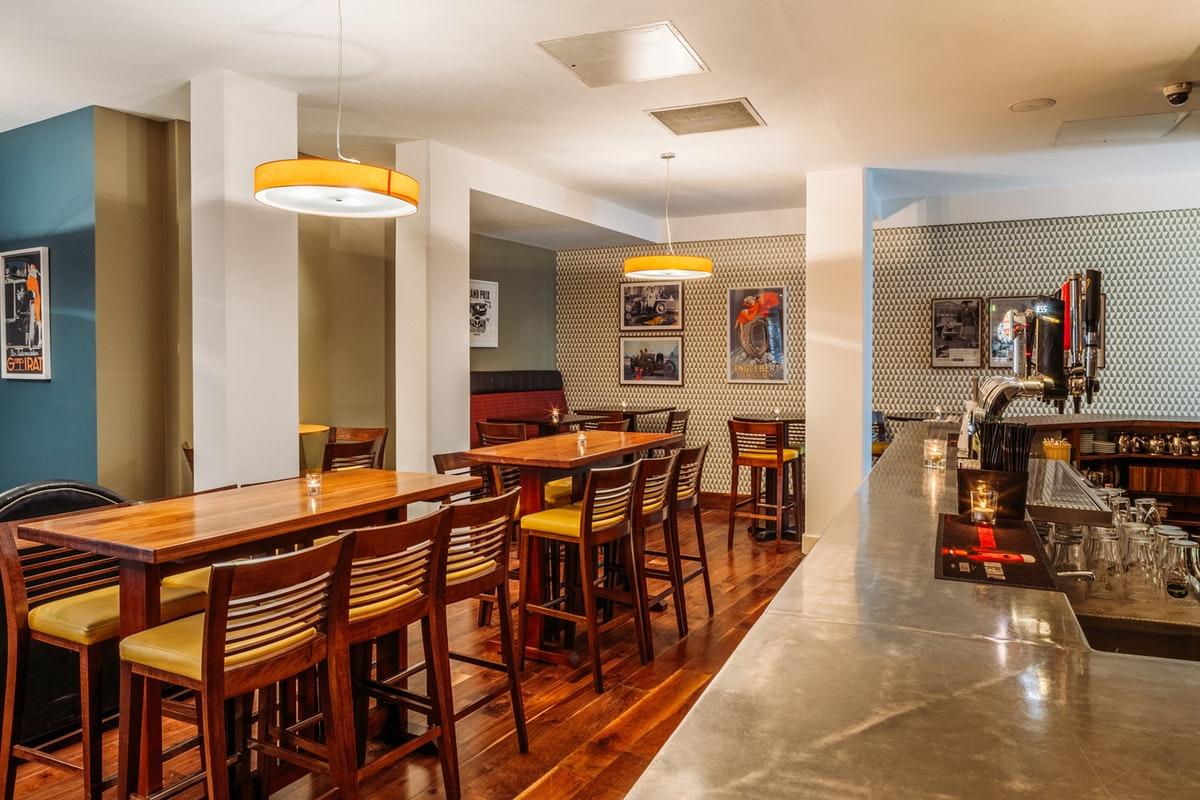 Kilkenny Pembroke Hotel Екстер'єр фото