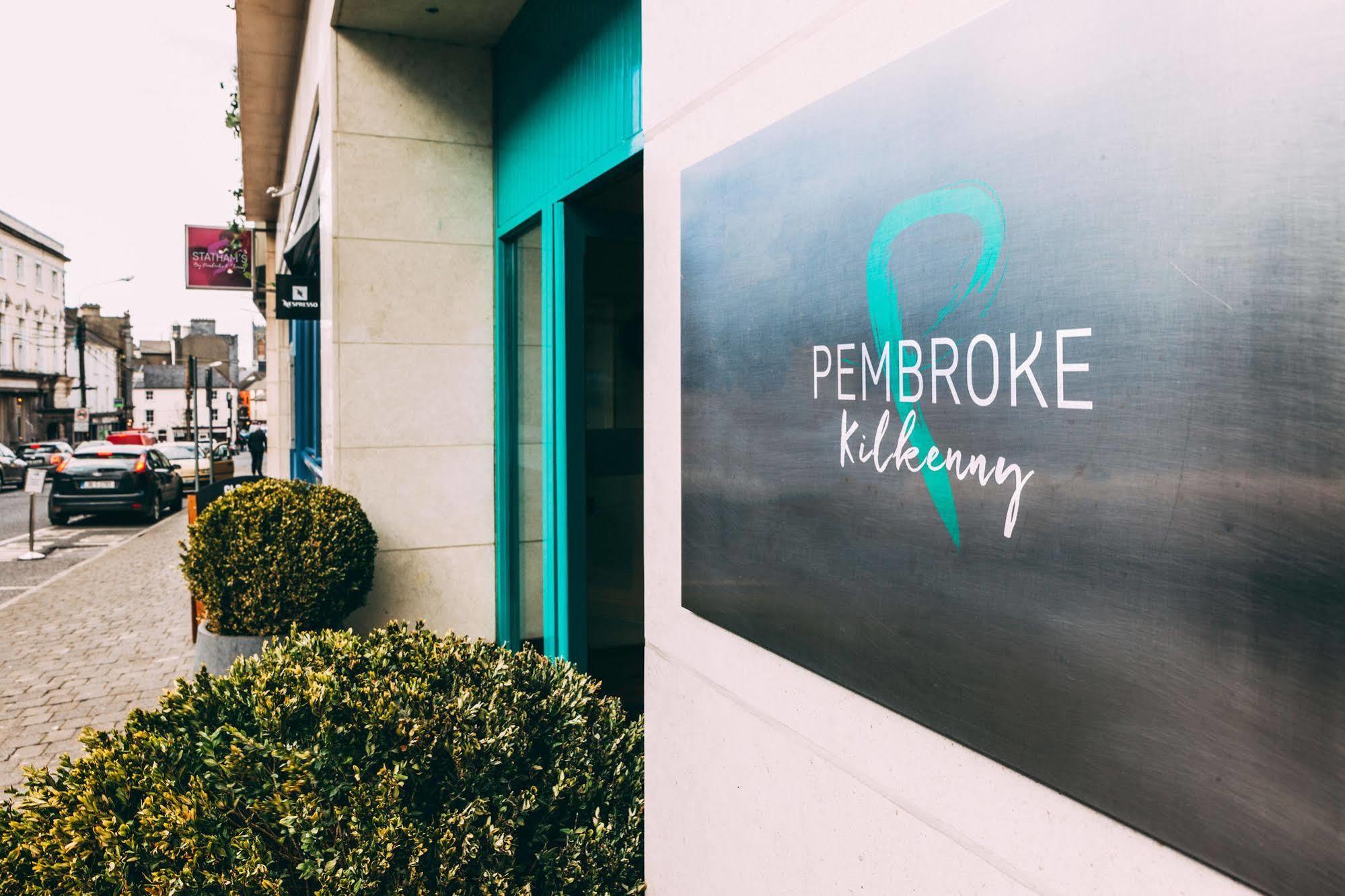 Kilkenny Pembroke Hotel Екстер'єр фото