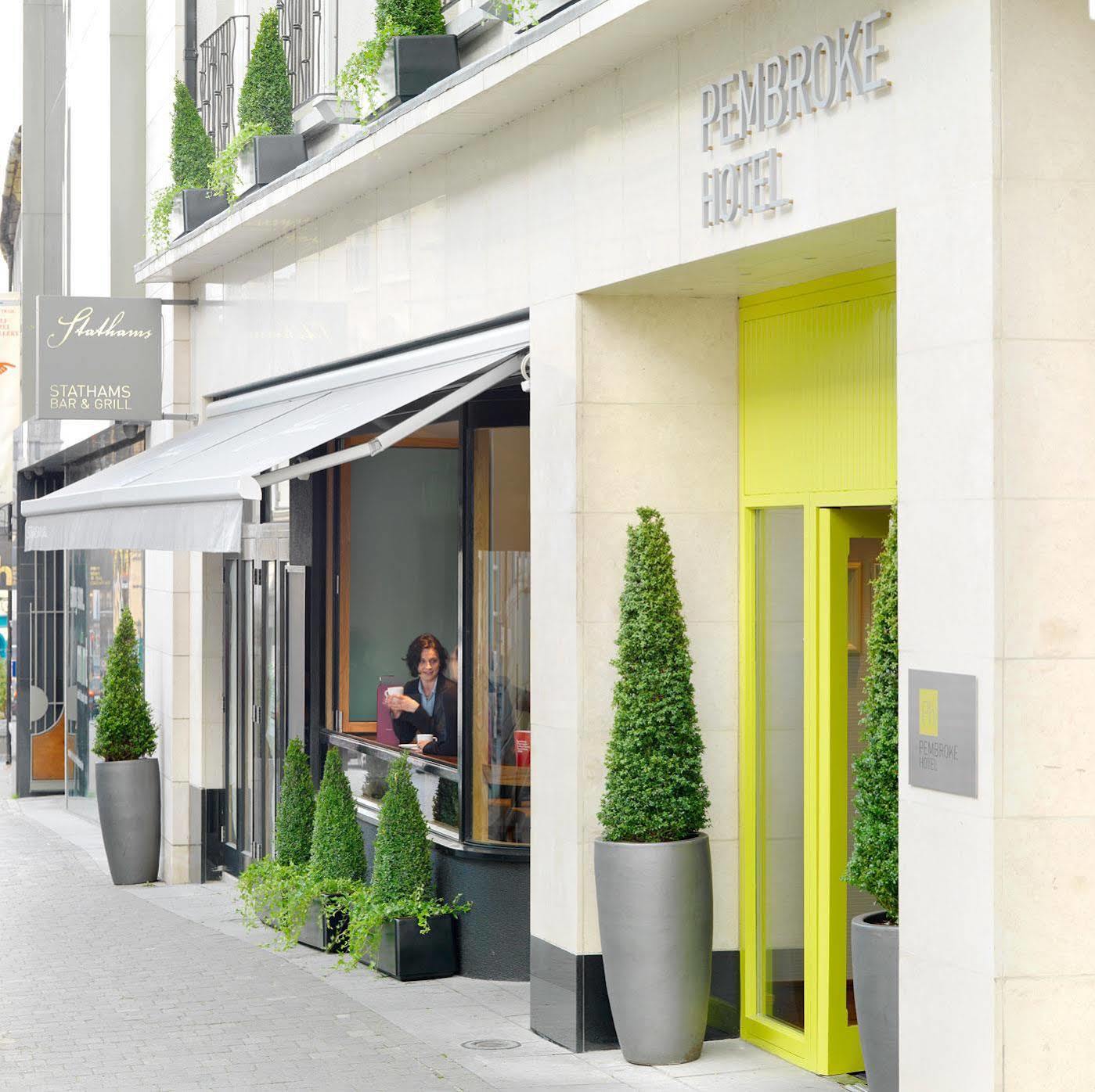 Kilkenny Pembroke Hotel Екстер'єр фото